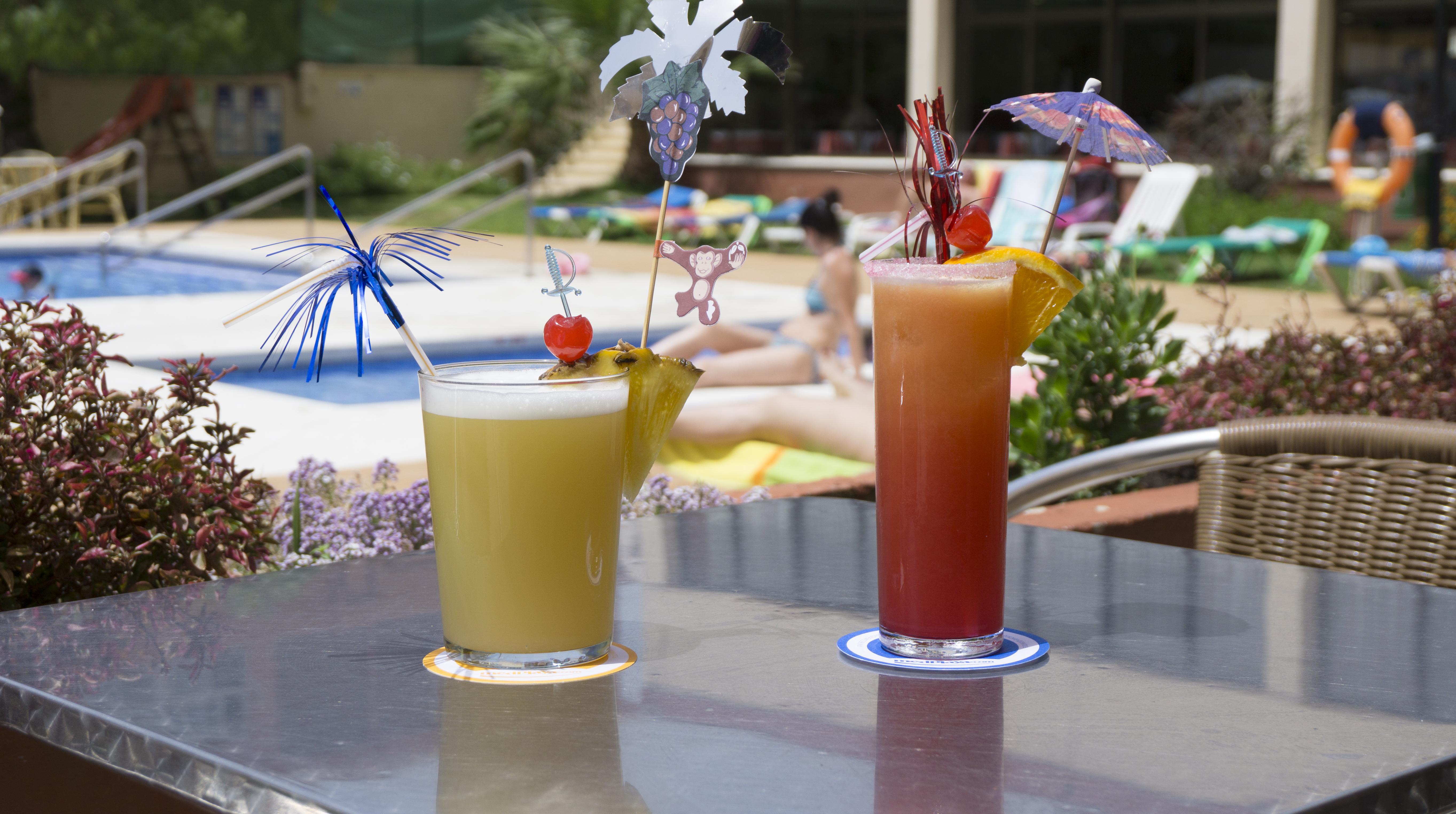 Medplaya Hotel Alba Beach Беналмадена Екстериор снимка