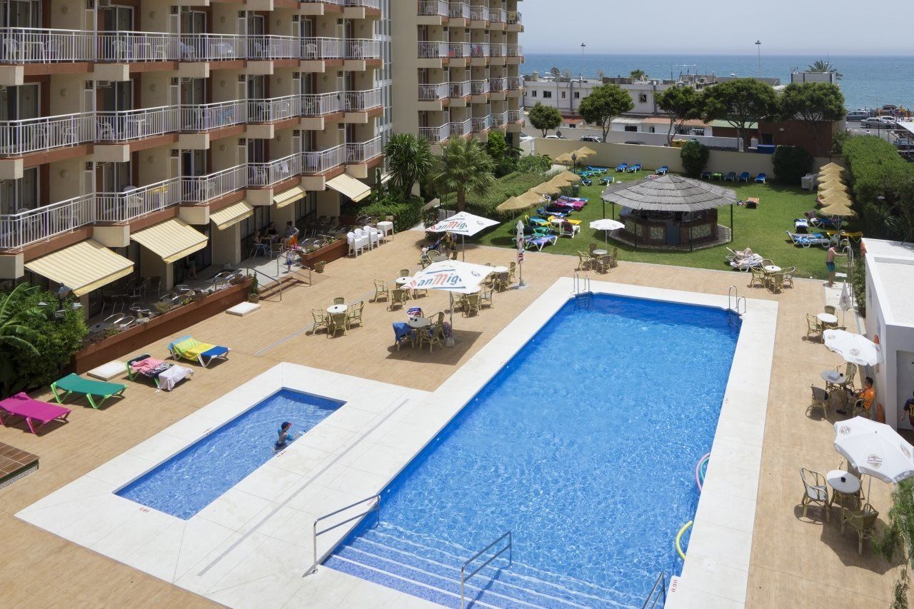 Medplaya Hotel Alba Beach Беналмадена Екстериор снимка