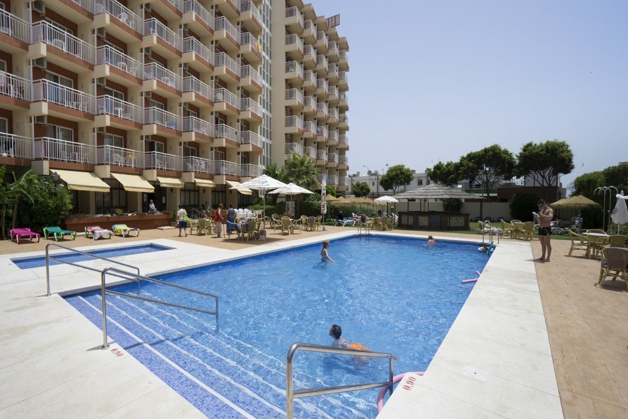 Medplaya Hotel Alba Beach Беналмадена Екстериор снимка