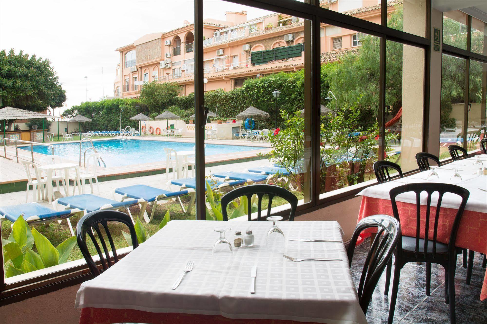 Medplaya Hotel Alba Beach Беналмадена Екстериор снимка