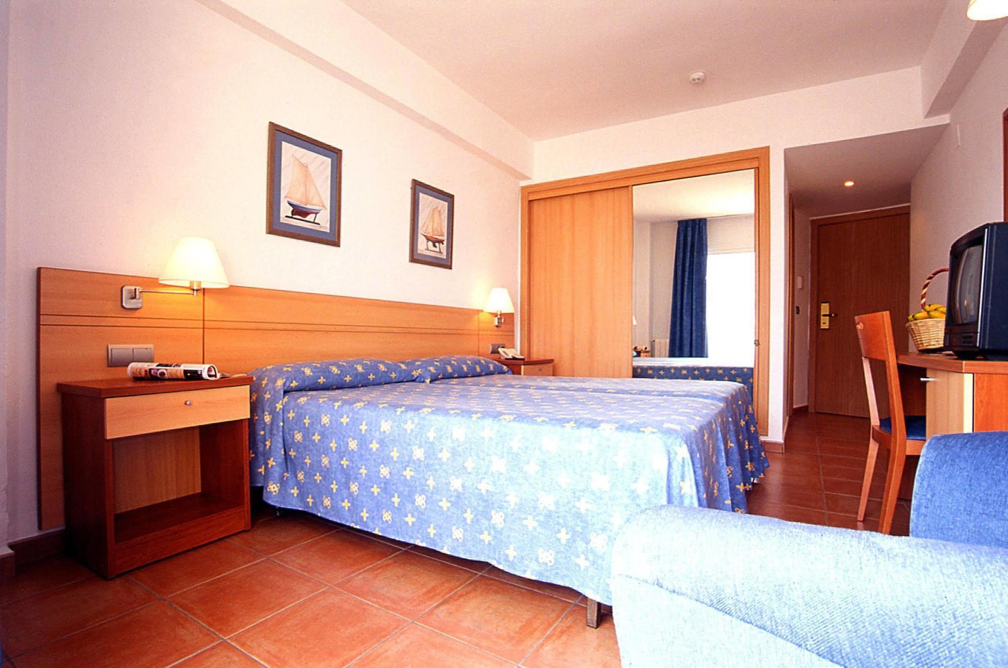 Medplaya Hotel Alba Beach Беналмадена Екстериор снимка